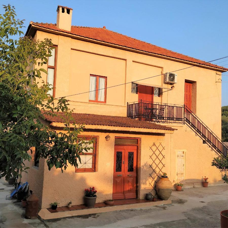 Casa Patriko Bed and Breakfast Perivólia Exteriör bild